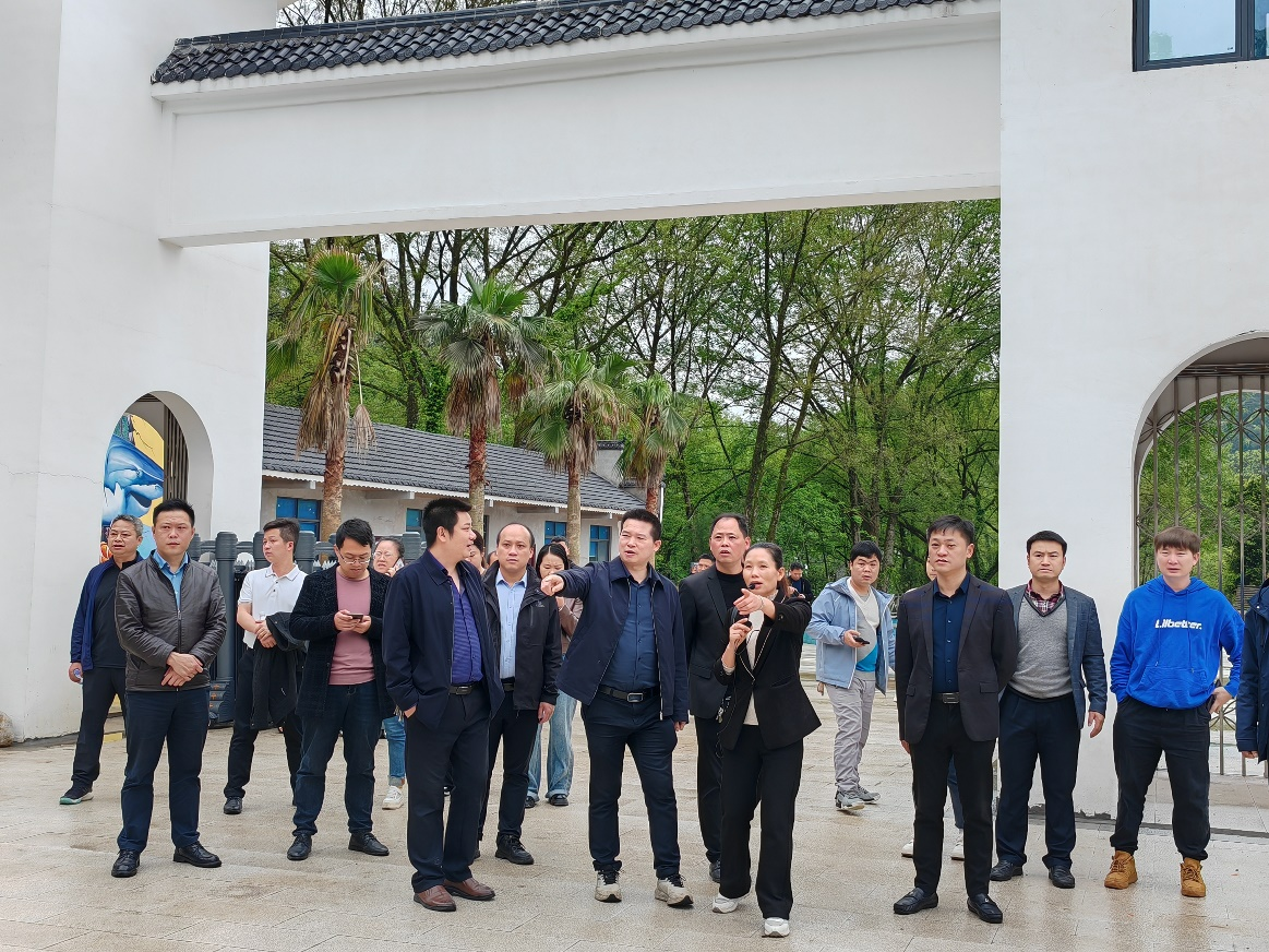 湖南城步： “黨建引領 外引內聯”全力優化鎮域營商環境_fororder_圖片1