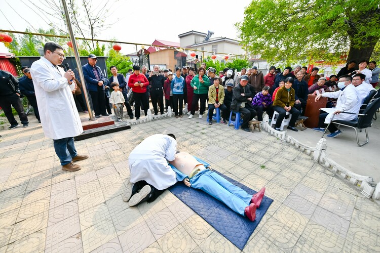 蒼鷺歸來顯春色 綠水青山添生機_fororder_3
