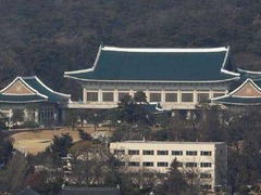 韩国说韩朝首脑会晤将集中讨论无核化及和平问题_fororder_timg (2)
