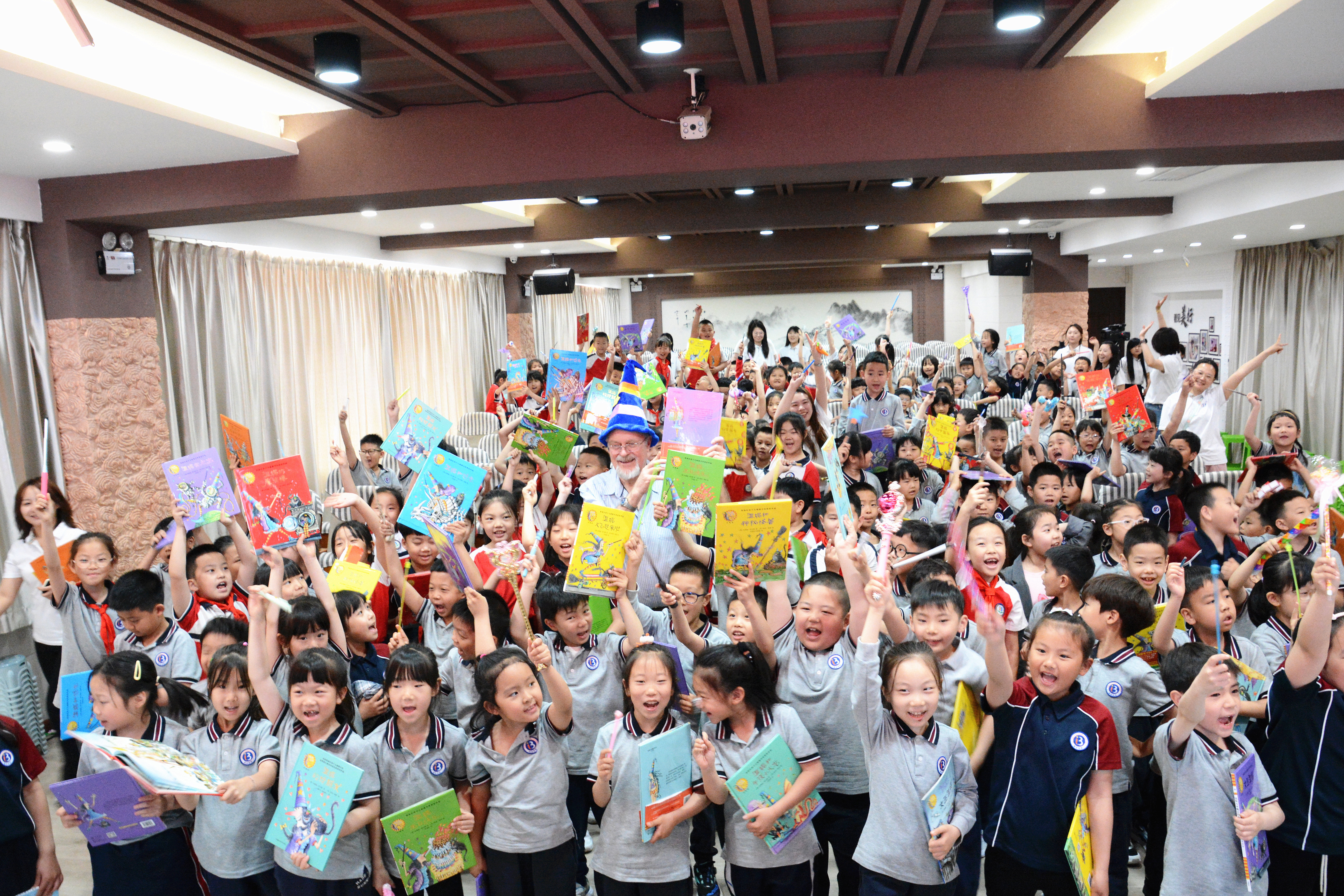 路北區舉辦繪本分享活動_fororder_圖為活動現場。魏曉麗攝 (5)