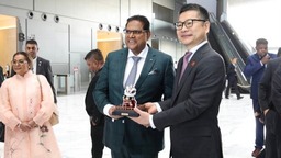 蘇里南總統訪深圳，為何專程去了華為、騰訊？