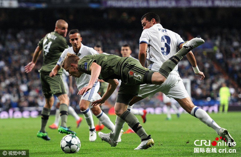 欧冠-皇马5-1华沙军团 贝尔破门c罗两助攻