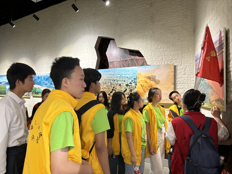 45名海外華裔青少年“老家河南”探尋文明之源