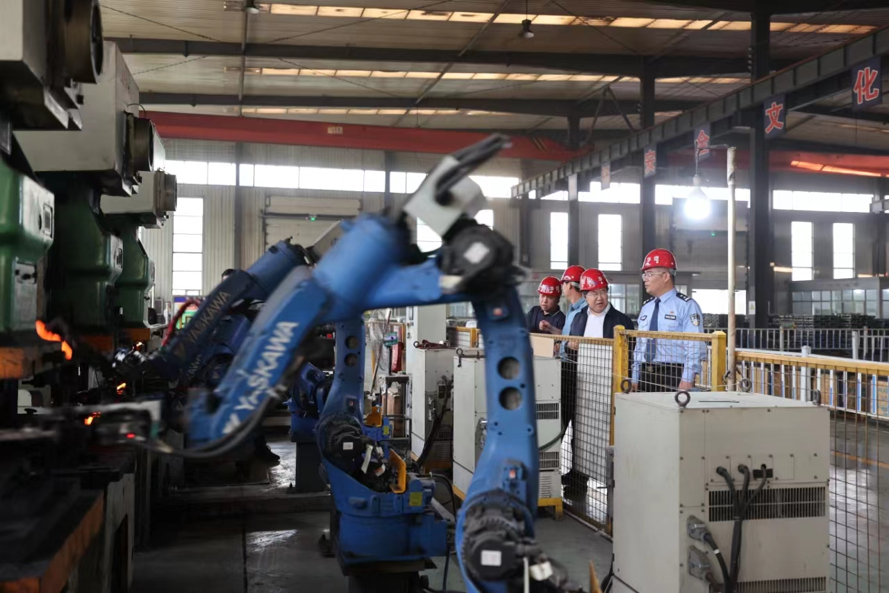 河北東光：打好“組合拳”幫企業化解經營風險_fororder_圖片 3