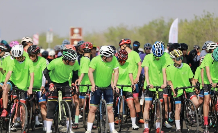 第二屆“大美天津·飛鴿杯”自行車生態巡迴賽首站比賽開賽_fororder_2