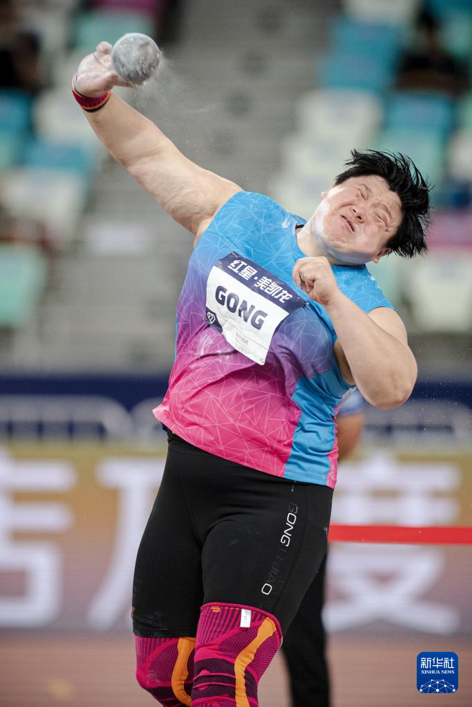 6969当日,在2024年世界田联钻石联赛厦门站女子铅球比赛中,中国