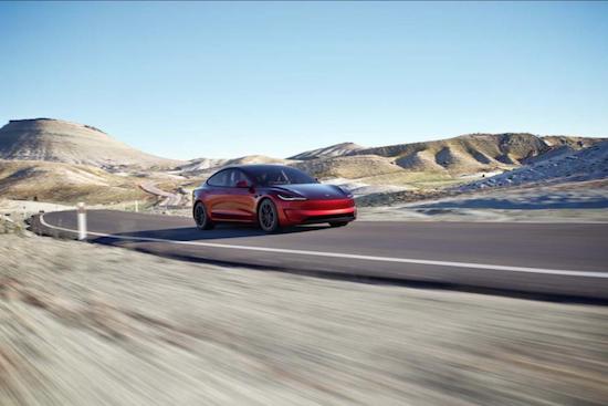 Model 3高性能版33.59万元开启预售 特斯拉全系高性能版车型已就位_fororder_image004