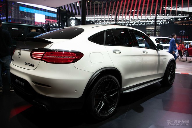 图片默认标题 图片默认标题_fororder_奔驰2