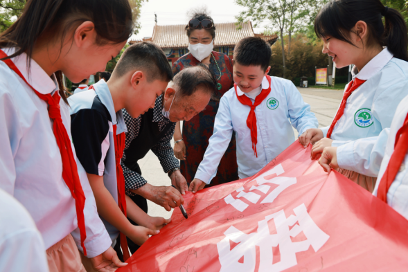 滄州市運河區：珍愛鳥類關愛地球 地球日我們在行動_fororder_滄州市運河區：珍愛鳥類關愛地球 地球日我們在行動463