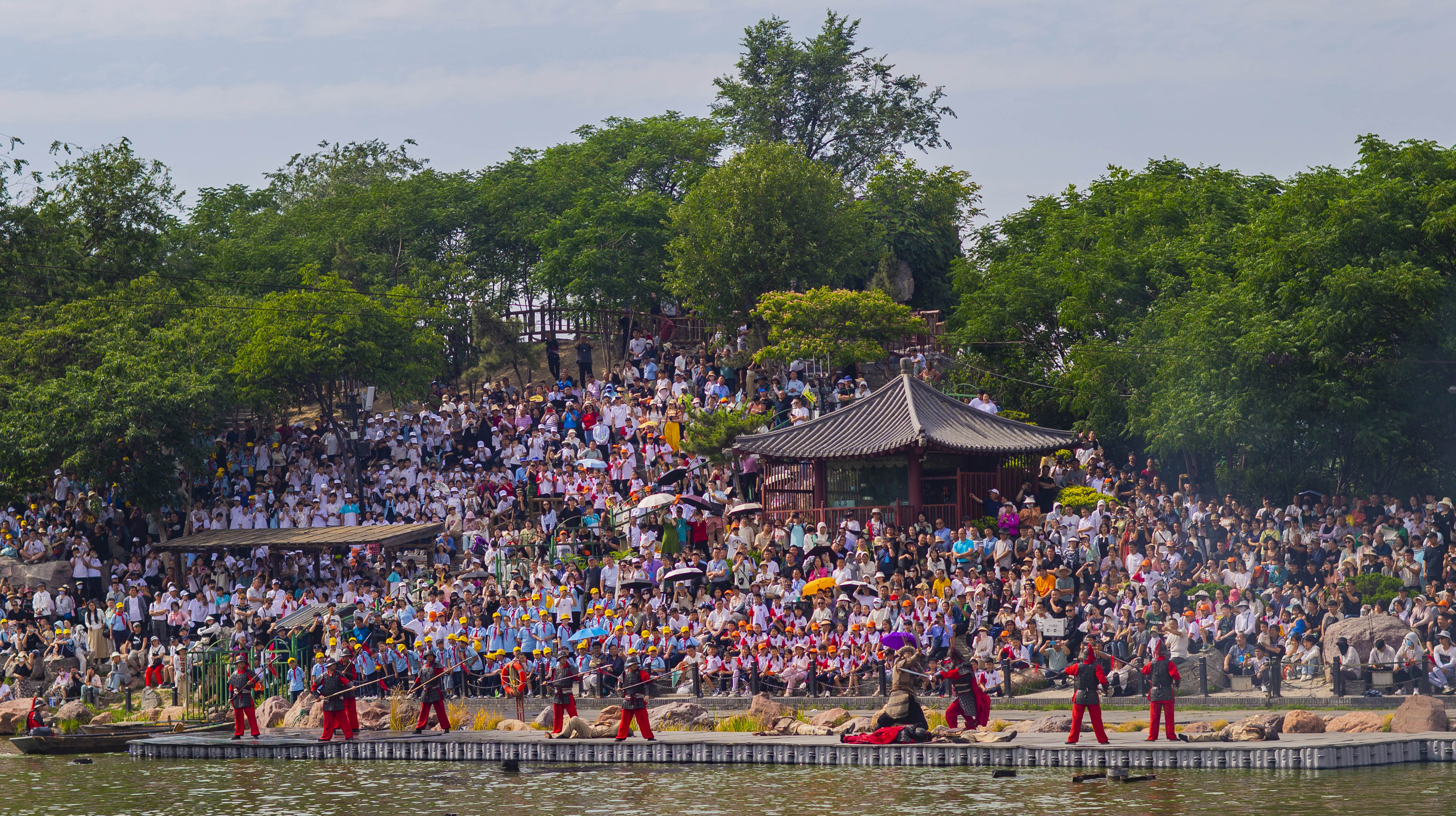 百家主流媒体考察开封文旅产业