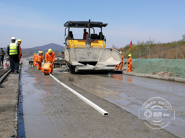 8月30日前 長吉高速改擴建項目完成半幅施工並通車