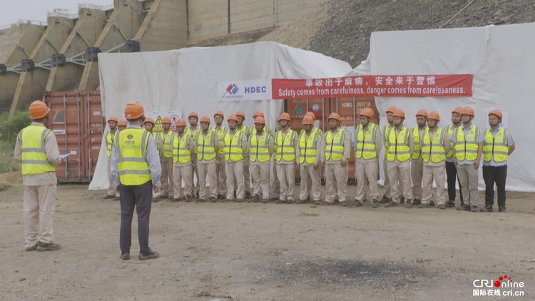 中国建设者助力尼日利亚第一大水电站升级扩容_fororder_20240503151837876