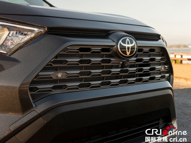 汽车频道【焦点轮播图】全新RAV4荣放 紧凑SUV的新“标杆”