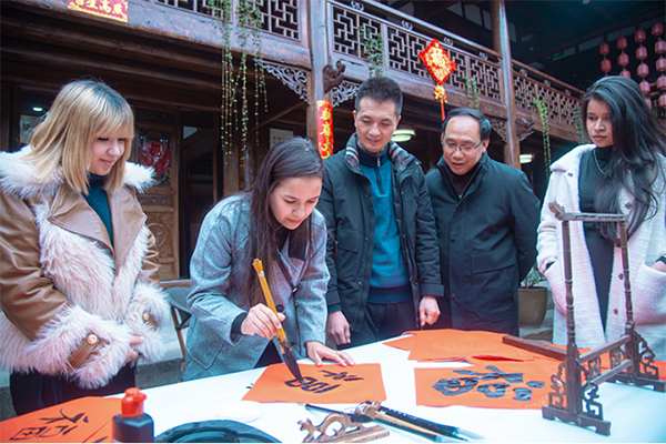 筑梦“一带一路”｜西华师范大学开放特色引领 打造留学新体验