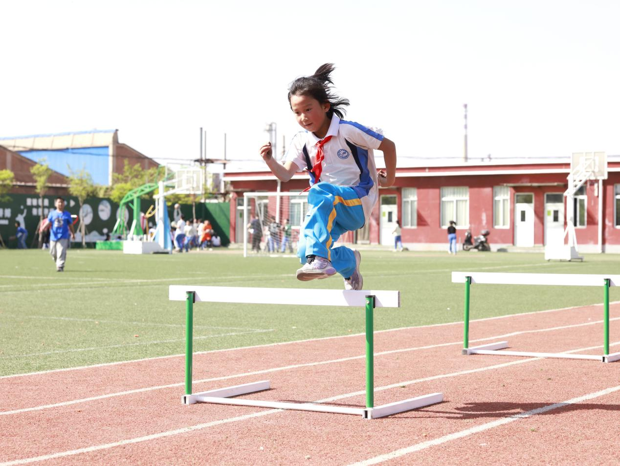 滄州市新華區:陽光體育逐夢想 運動少年展風采_fororder_圖片 2
