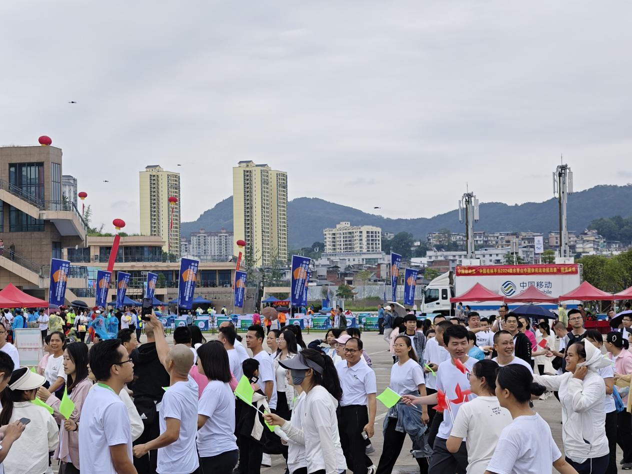 广西“五一”旅游市场繁荣 入桂出桂游延续增长趋势_fororder_图片5