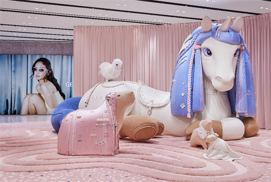 GENTLE MONSTER携手Jennie联名系列全球正式发售 南京限时空间同步揭幕_fororder_图片3