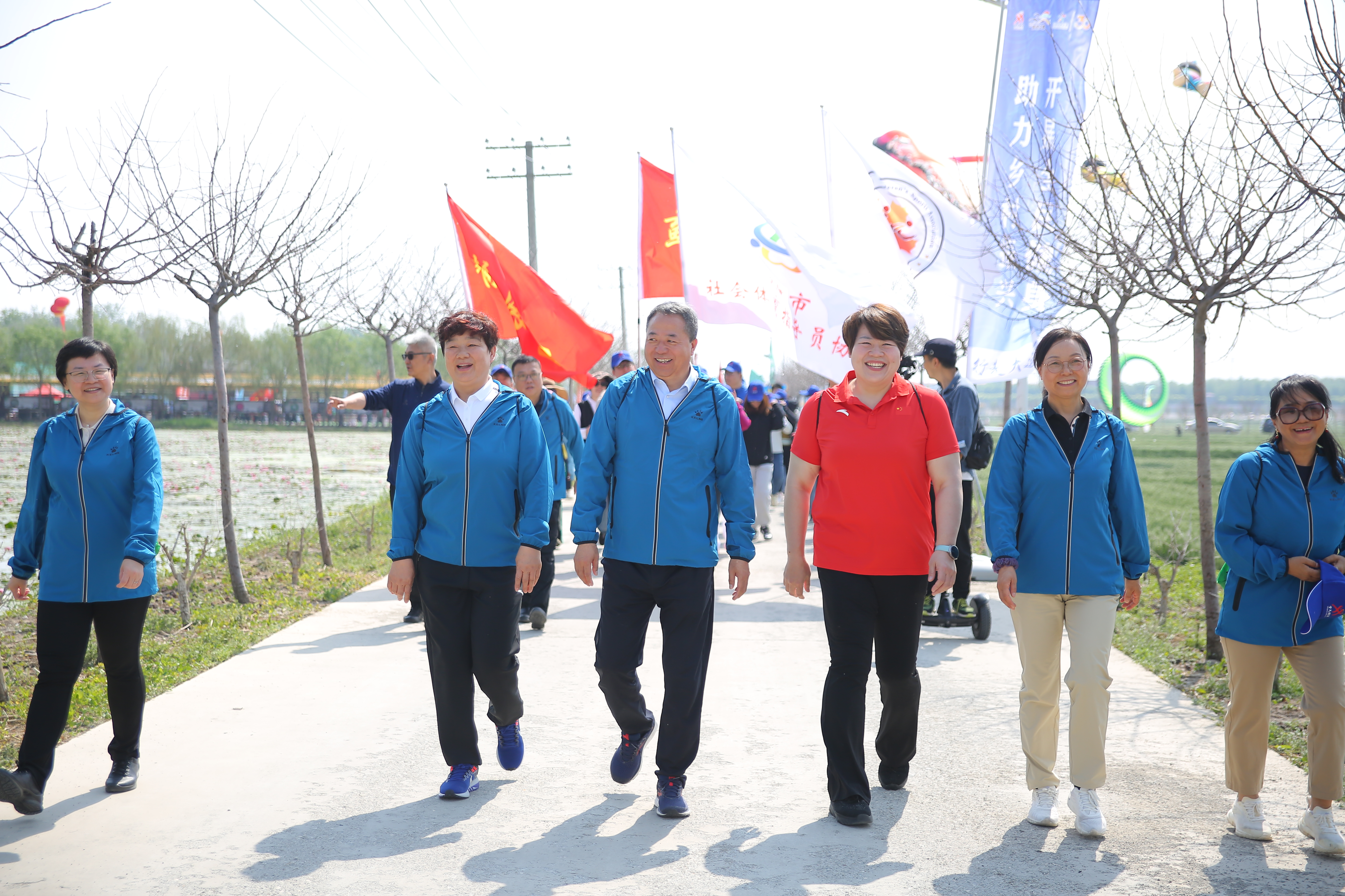 2024年全国“行走大运河”全民健身健步走天津主会场活动在西青举行_fororder_6