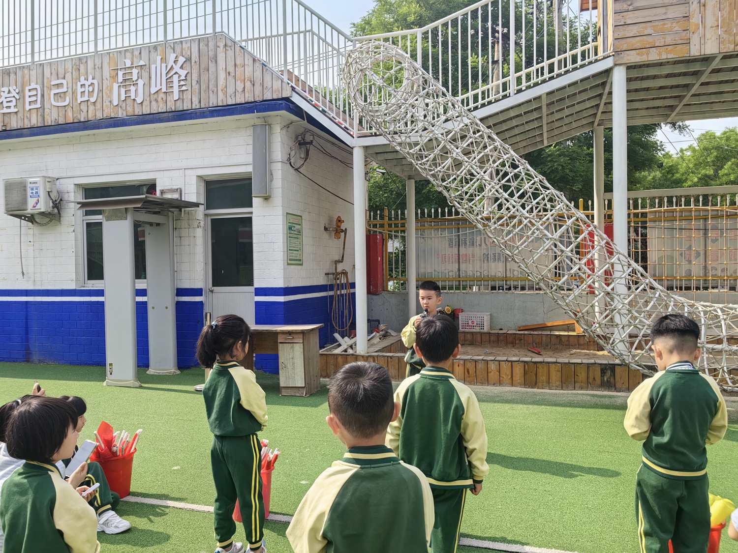 保定市滿城區：安全始於心 防災踐于行_fororder_國旗下演講環節 攝影 太立鵬