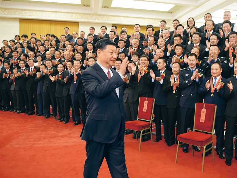 2019年6月25日,党和国家领导人习近平,李克强,王沪宁等在北京人民