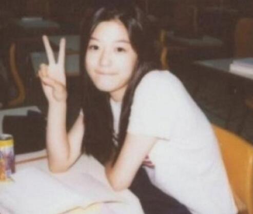 baby杨幂雪莉全智贤 中韩女神从小美到大