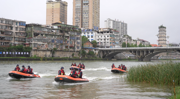 湖南洞口舉行2024年防汛救災“戶幫戶”緊急轉移避險應急演練_fororder_圖片5