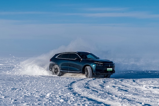 大五座旗舰电动 SUV 魏牌新摩卡 Hi4 焕新上市_fororder_image003