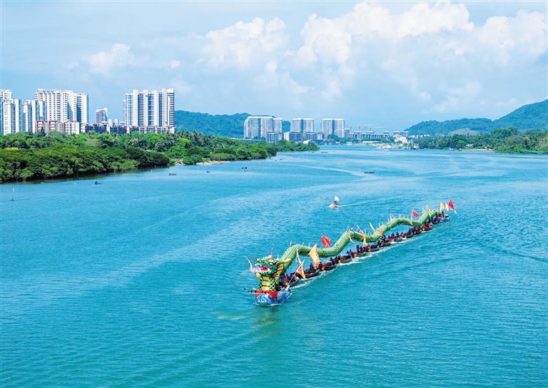 海南：越來越“靚”的老爺海 越算越清的“生態賬”_fororder_7675830_ngdsbtp_1718200319299_s