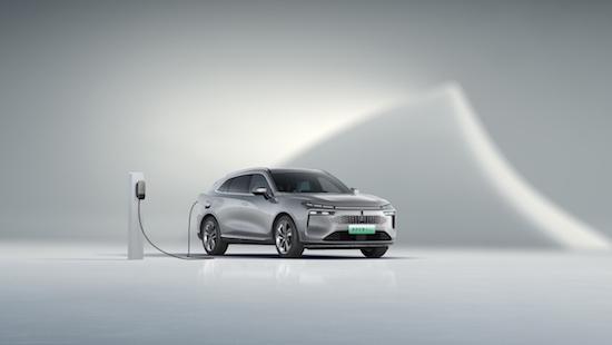 大五座旗舰电动 SUV 魏牌新摩卡 Hi4 焕新上市_fororder_image008