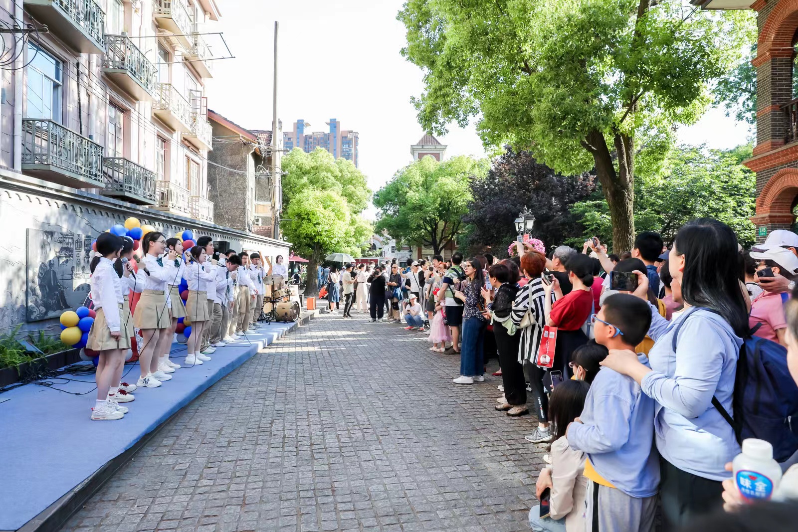 上海虹口“多伦文化市集”再开市 聆听文化与音乐的碰撞_fororder_微信图片_20240519110730