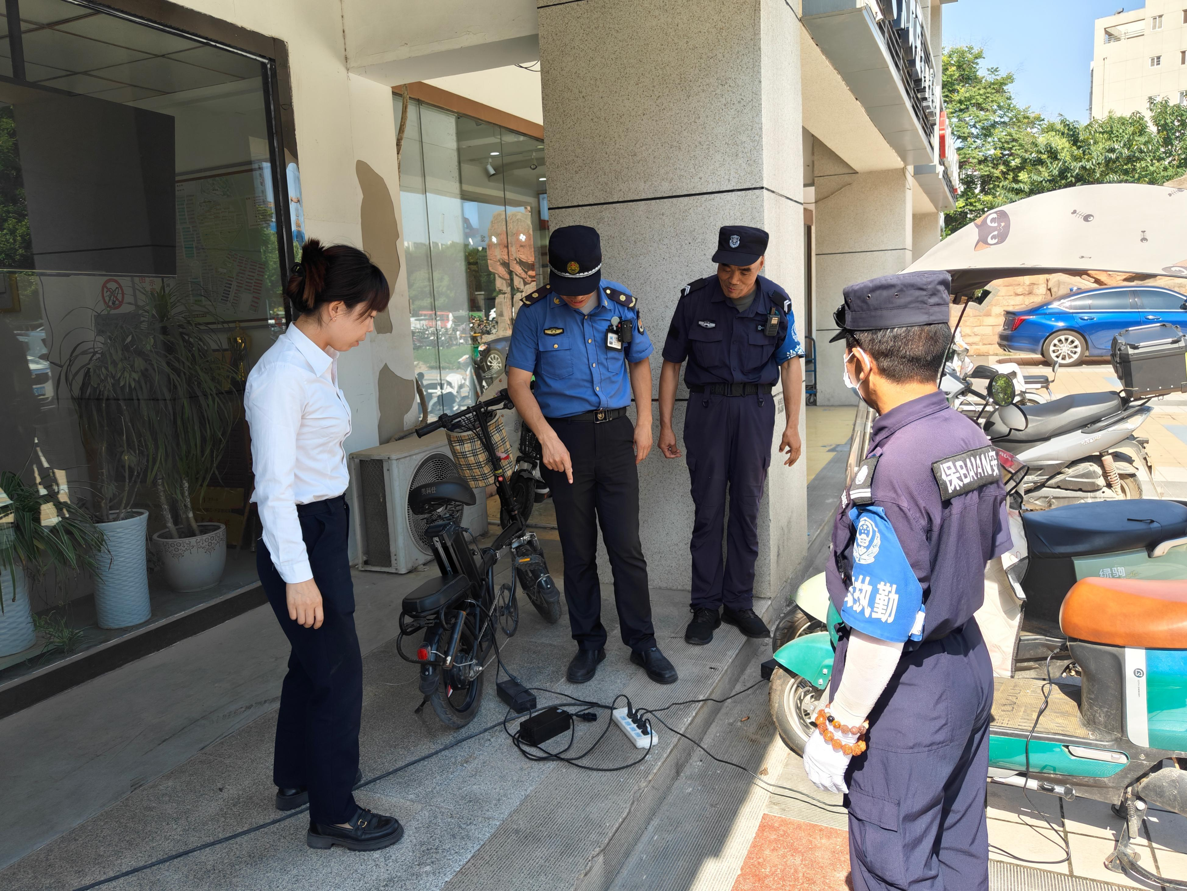 西安浐灞国际港开展“安全生产月”专项整治 守护园区“平安线”_fororder_图片2