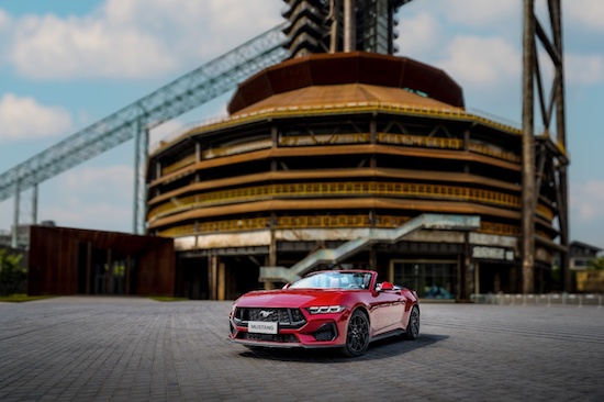 性能平權 喚醒熱望 全新福特Mustang®硬頂性能版與敞篷運動版將於6月上市開售_fororder_image003