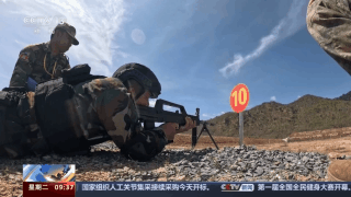 中柬“金龙-2024”联演参演部队开展轻武器实弹射击训练