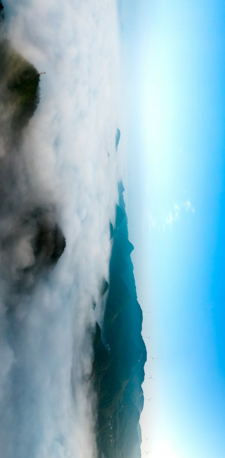 開陽高寨：山巒連天映雲海