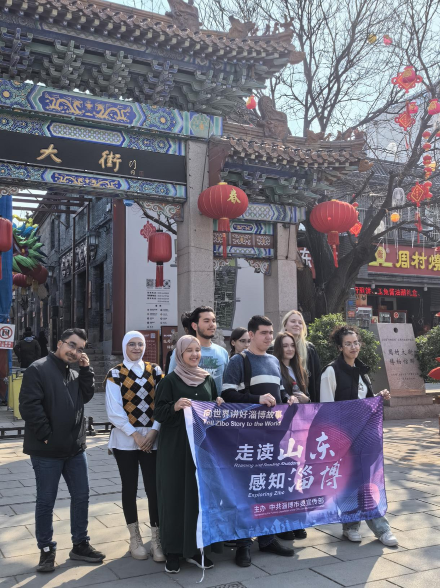 “Exploring Zibo, Meeting Zhoucun” Foreign Friends Explores Remarkable Products in Zhoucun District, Zibo City_fororder_图片1