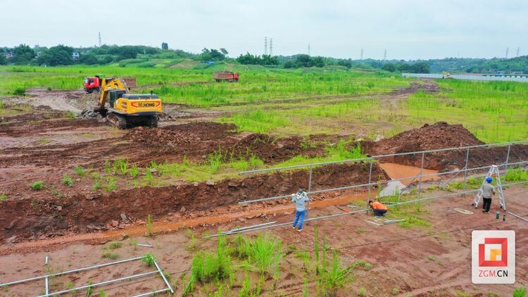 （转载）【聚焦重大项目】总投资约10亿元！圆通速递四川（自贡）智创园项目建设推进！