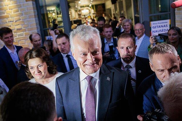 立陶宛现任总统瑙塞达宣布赢得新一届总统选举