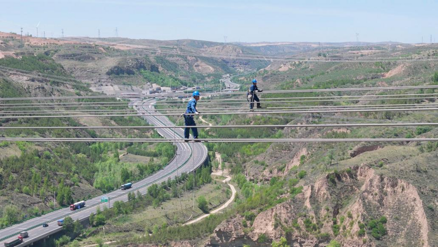 Annual Maintenance of ±800kV Shaanxi-Wuhan UHVDC Project Successfully Completed_fororder_图片2