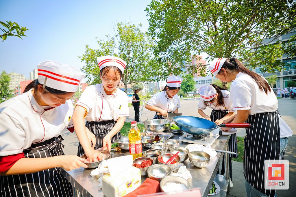 （转载）自贡富顺县举行首届中小学劳动教育成果展示暨劳动技能大赛