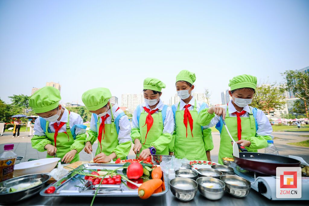 （转载）自贡富顺县举行首届中小学劳动教育成果展示暨劳动技能大赛