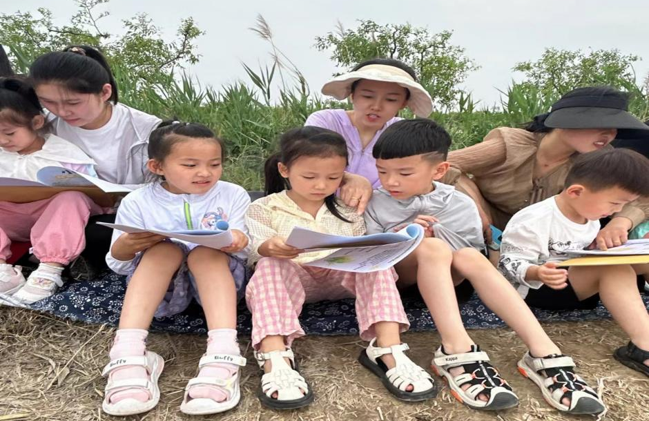 南大港第一幼儿园开展麦地研学暨实践活动_fororder_图片 2