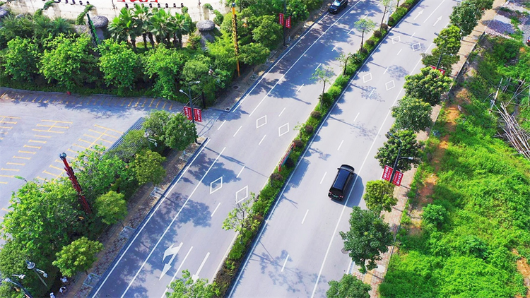 广西遇龙河旅游公路获评2023年“我家门口那条路——最具人气的路”_fororder_图片4