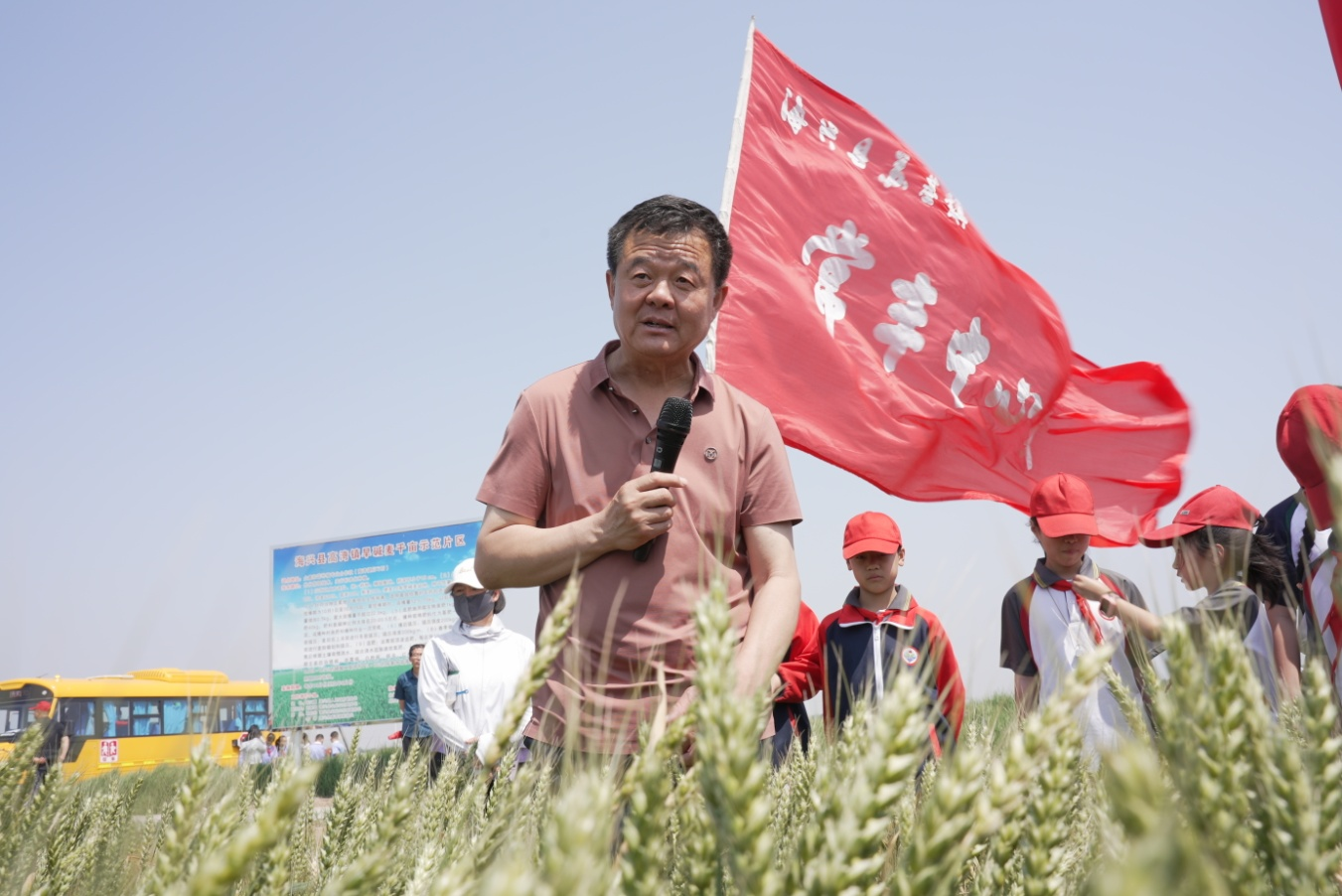 河北海兴县委书记简历图片