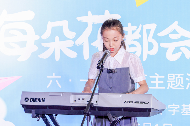 天津市红十字基金会举办“每朵花都会盛开”儿童节主题活动_fororder_2