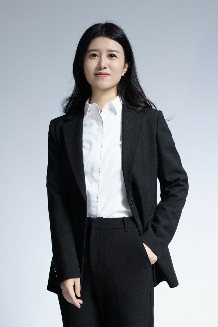 校长来了|海亮外语中学校长王婷婷_fororder_1