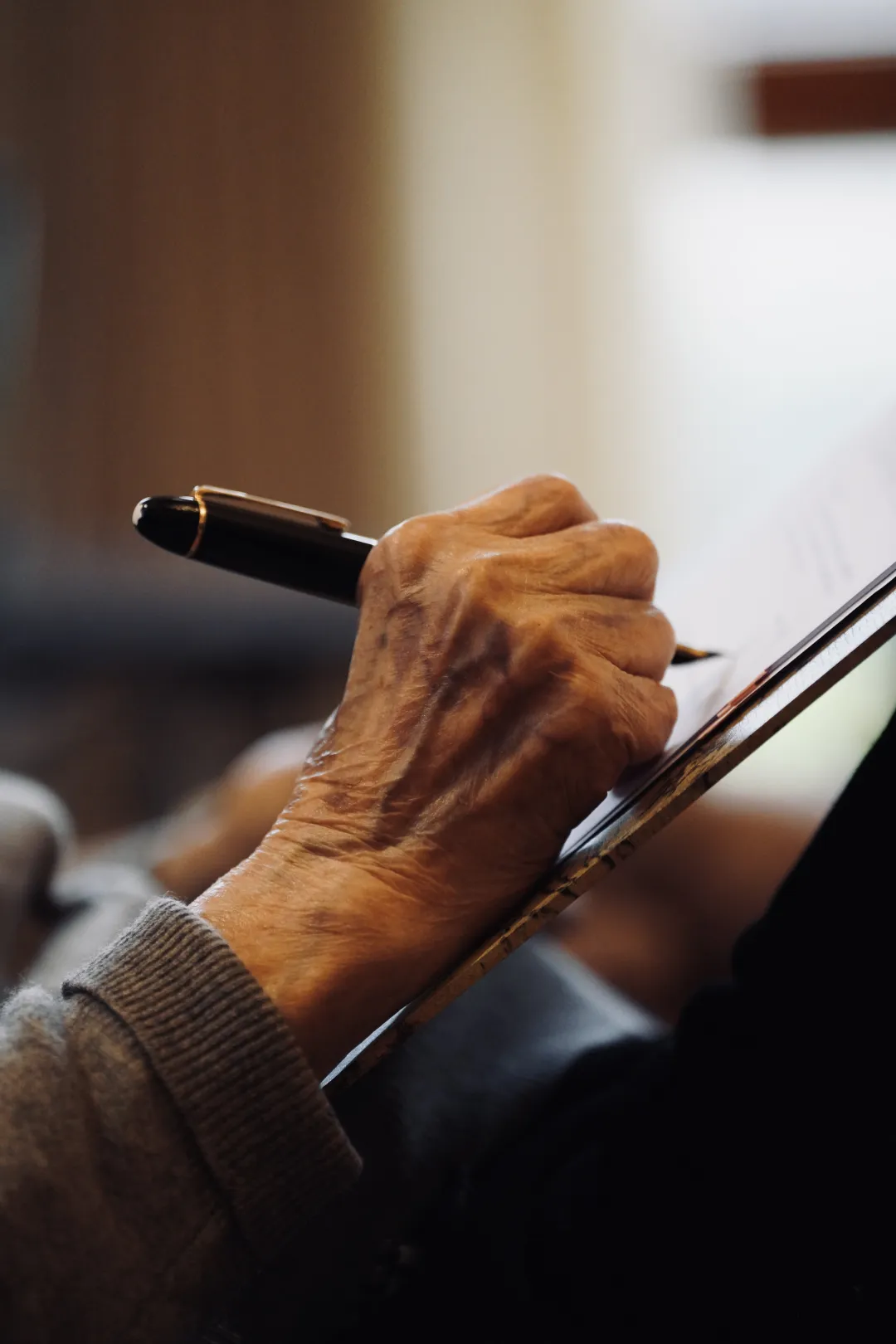 洞中方七日，世上一星期，好好过自己的日子吧｜“黄永玉新作展”短评集