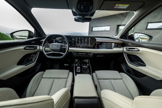 全方位精准调教为奥迪Q6 e-tron带来纯粹驾驶乐趣