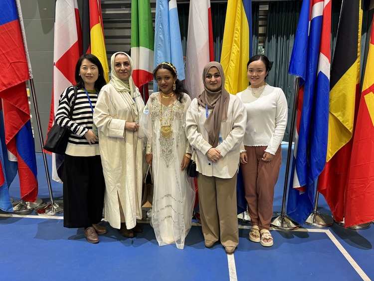 资讯有故事丨阿联酋中文教学“百校项目”：培养促进中阿交流的友谊使者