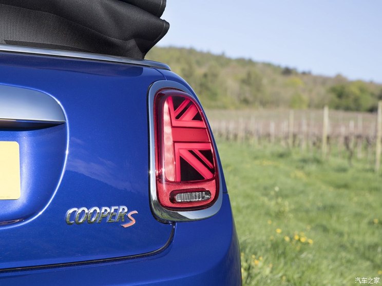 限300辆 MINI CABRIO 25周年特别版