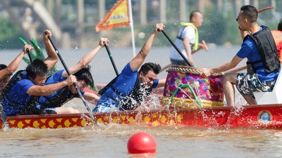 世界多国民众品味端午“文化味儿”